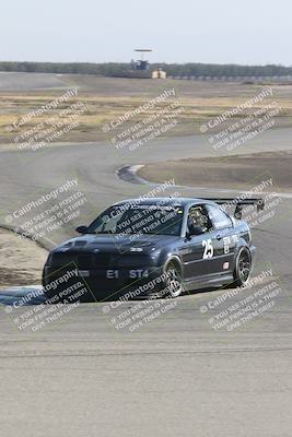 media/Nov-05-2023-CalClub SCCA (Sun) [[4ca13f3dad]]/Group 4/Offramp (Race)/